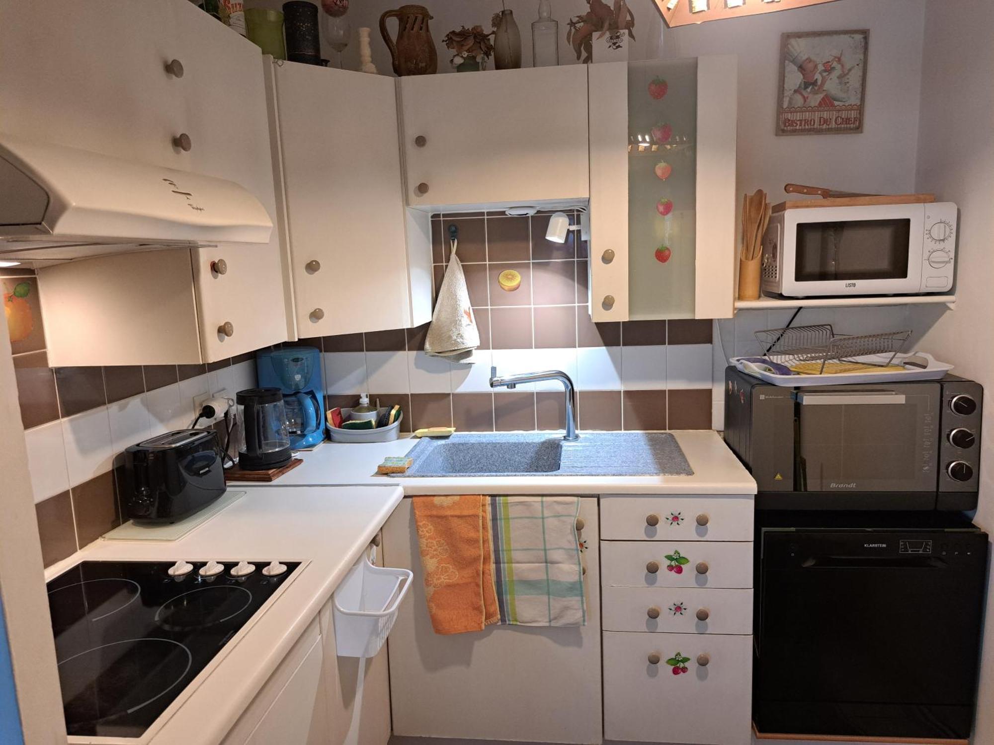 Chez Daniel, Un 2 Pieces Proche De Paris Stade De France Aubervilliers Luaran gambar